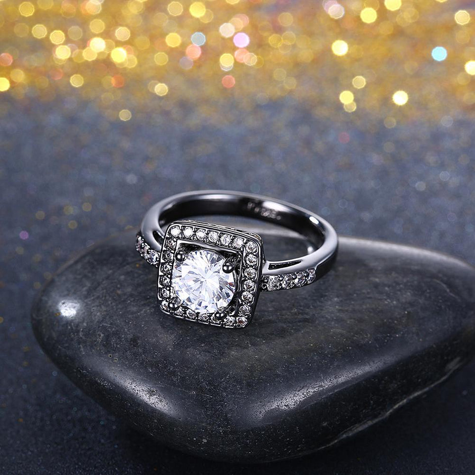 Swarovski Pav'e Halo Shaped Ring