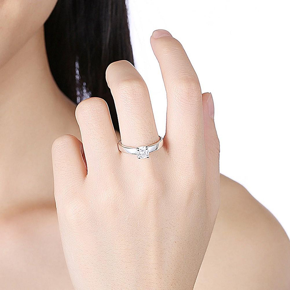 18K White Gold Plated  Single Swarovski Solitaire Ring
