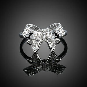 Sterling Silver Swarovski Bow-Tie Cocktail Ring