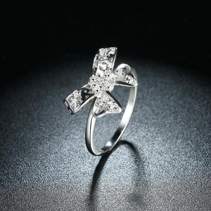 Sterling Silver Swarovski Bow-Tie Cocktail Ring